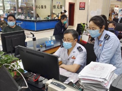 【投稿】铜鼓税务：“一把手走流程”走出税费服务“加速度”