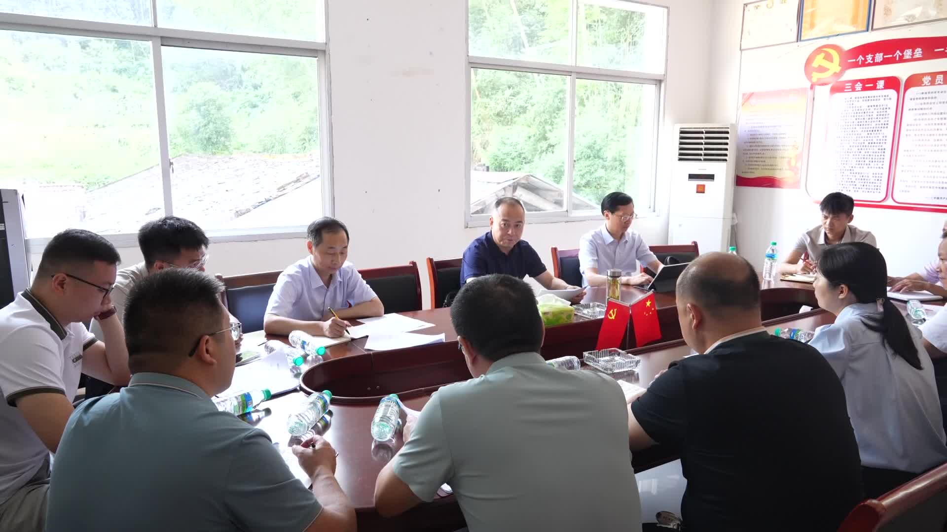 李勇军专题调研我县基层党建工作